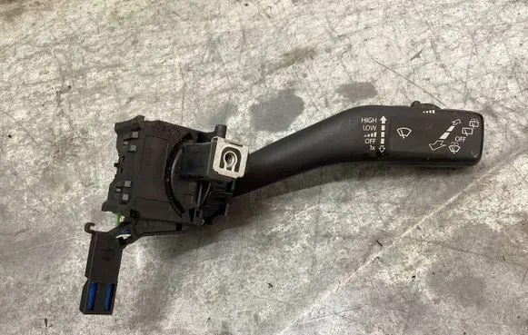 Volkswagen Caddy Wiper control stalk ANP80H023C 8UE0010E HN000