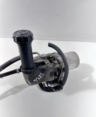Peugeot 3008 I Power steering pump 9676557880