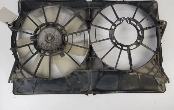Chrysler Pacifica Electric radiator cooling fan