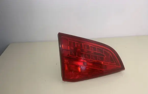 Audi A4 S4 B8 8K Tailgate rear/tail lights 8K9945093B