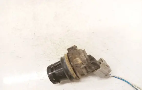 Toyota RAV 4 (XA30) Windscreen/windshield washer pump 8533071010