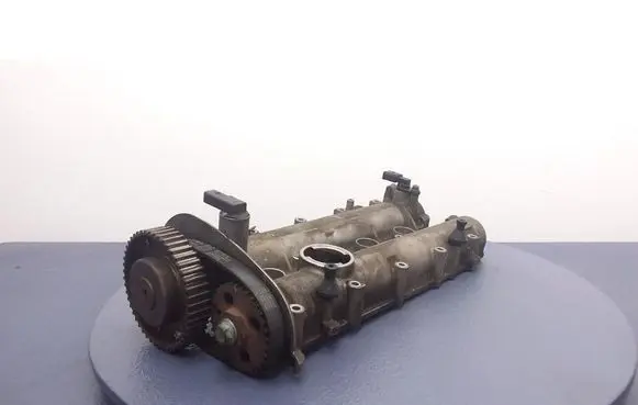 Volkswagen Golf IV Rocker cam cover 036103475BB