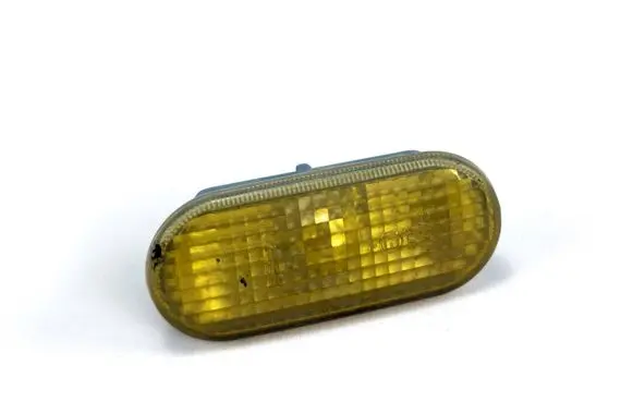 Volkswagen PASSAT B5.5 Front fender indicator light 1J5949117