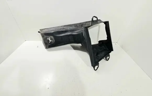 Audi A6 S6 C6 4F Intercooler air channel guide 4F0145333