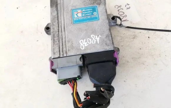 Peugeot 607 LP gas control unit module 10r020775 10r-020775
