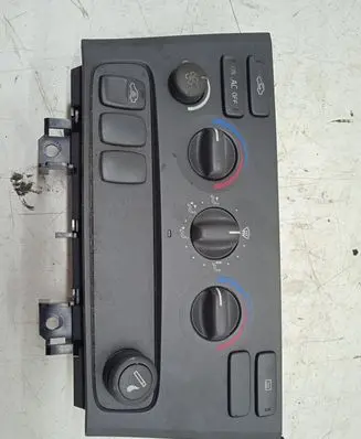 Volvo S70 V70 V70 XC Climate control unit 8651240