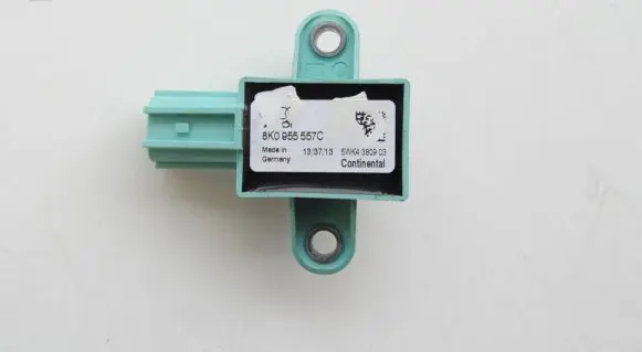 Audi A5 8T 8F Airbag deployment crash/impact sensor 8K0955557C