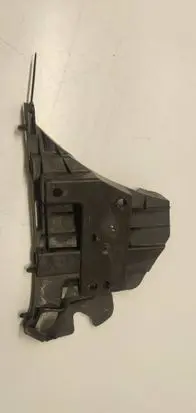 Volvo V70 Front bumper mounting bracket 31265345