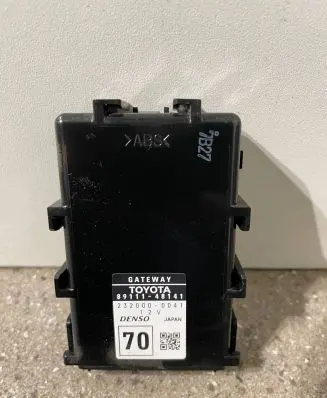 Lexus RX 450H Gateway control module 8911148141 2320000041