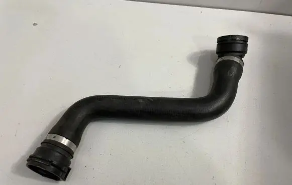 BMW 5 GT F07 Engine coolant pipe/hose 7809821
