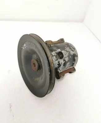 Opel Frontera A Power steering pump 90281879 20644