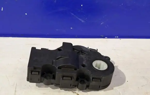 Volvo S90, V90 A/C air flow flap actuator/motor 31407766 412650920