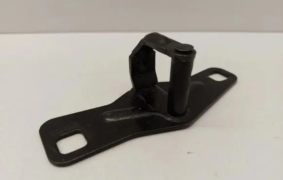Audi A4 S4 B8 8K Loading door lock loop/hook striker 8T0827507