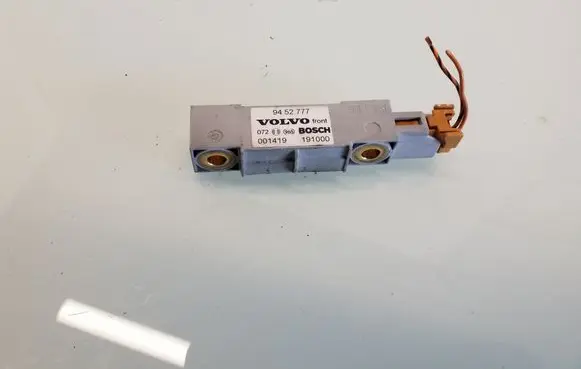 Volvo S60 Airbag deployment crash/impact sensor 9452777