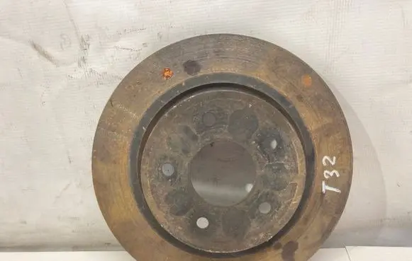 Nissan X-Trail T32 Rear brake disc 432064CE0A