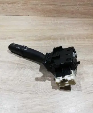 Toyota Avensis T250 Indicator stalk 8414005110