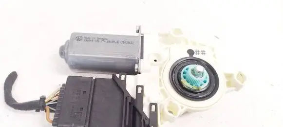 Volkswagen Touran I Rear door window regulator motor 1K0959704B
