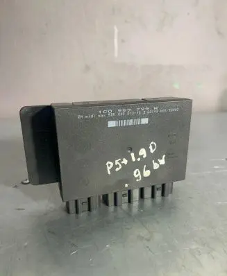 Volkswagen PASSAT B5.5 Comfort/convenience module 5DK00821300