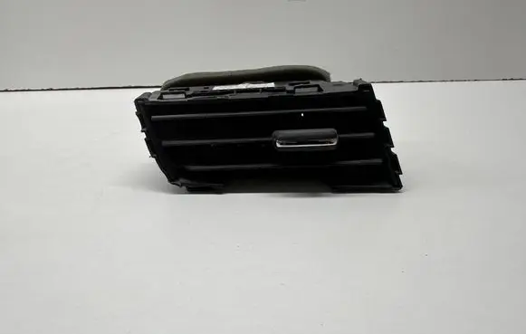 Ford Mustang VI Dashboard air vent grill cover trim FR3B19893 FR3B19893A SP20035