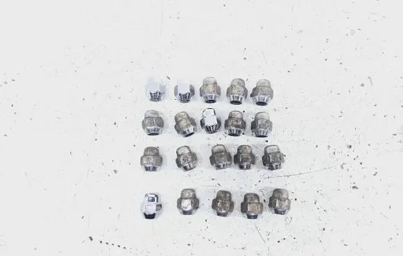 Hyundai ix35 Nuts/bolts 