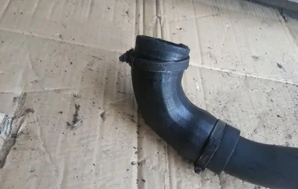 Ford Focus Intercooler hose/pipe