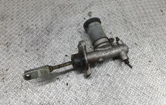 Clutch master cylinder