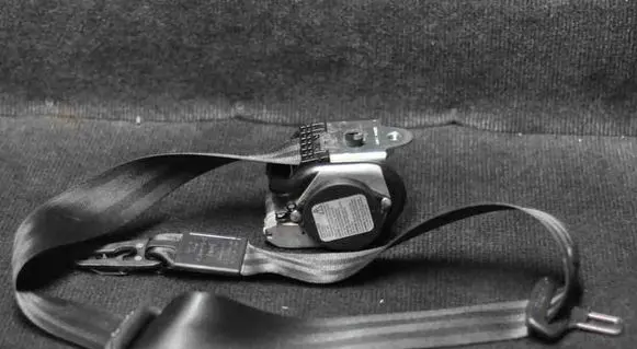 Audi A6 S6 C6 4F Front seatbelt 4F0857706A