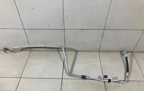 BMW X5 E53 Air conditioning (A/C) pipe/hose 8381544