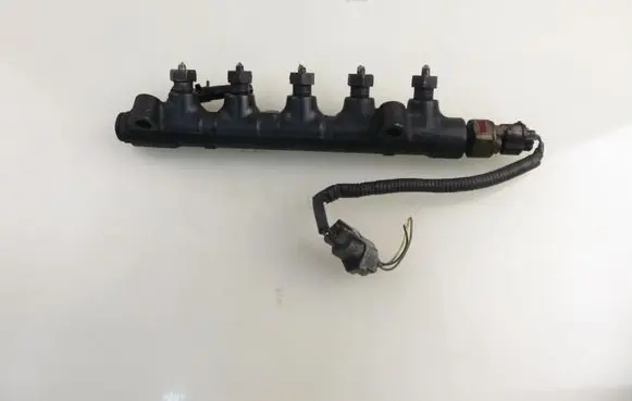 Toyota Corolla Verso E121 Fuel main line pipe 8945812020