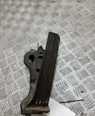 Volkswagen PASSAT B6 Accelerator throttle pedal 1K1721503L