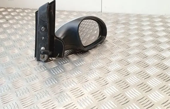 Front door electric wing mirror