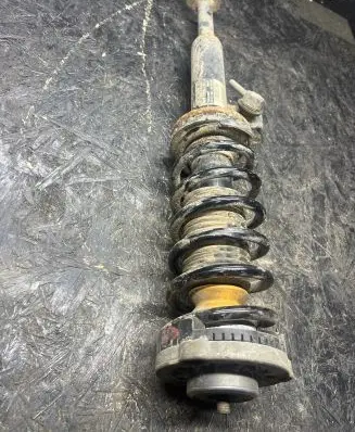 BMW 5 F10 F11 Front shock absorber with coil spring 6797766 F11V048B 04306450