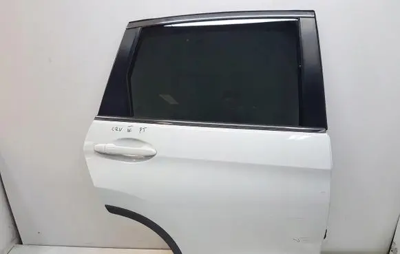 Honda CR-V Rear door