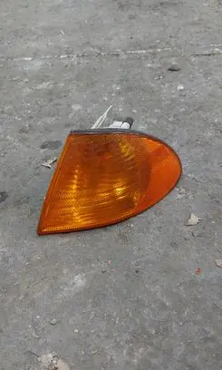 BMW 3 E46 Front indicator light 1315106140