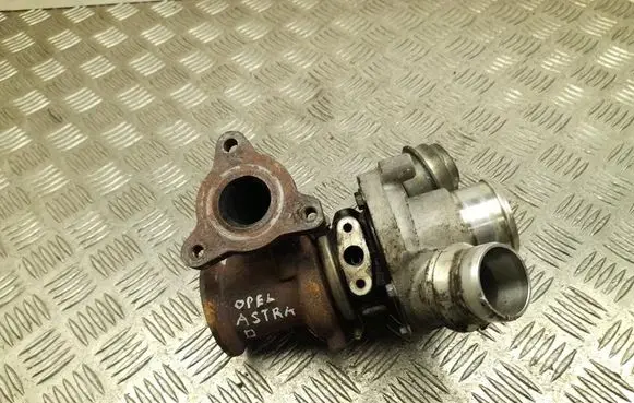 Opel Astra J Turbo 55583588