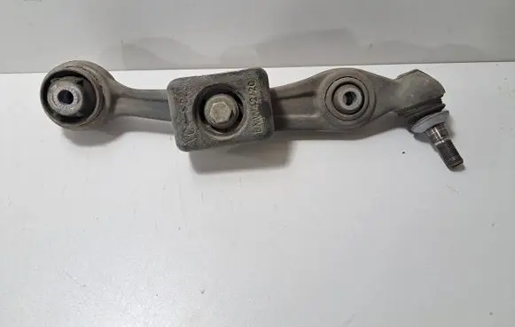 BMW X7 G07 Front lower control arm/wishbone 6878081 6884584