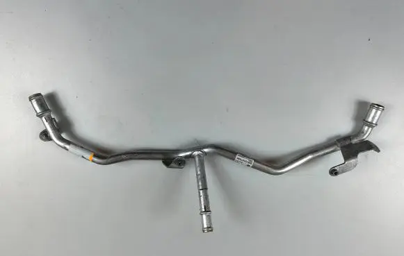 Audi Q3 8U Air conditioning (A/C) pipe/hose 04E121070AH 30012018 AF03043703