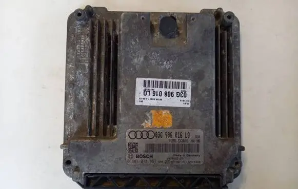 Audi A4 S4 B7 8E 8H Engine control unit/module 03G906016LQ 0281013887 0L0906090