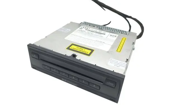 Audi A8 S8 D4 4H CD/DVD changer 4H0035108E