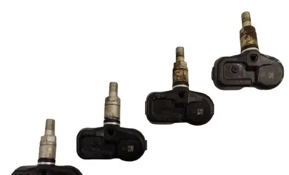 Nissan Juke I F15 Tire pressure sensor 407006WY0A