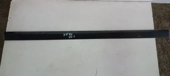 Volvo S60 Front door trim (molding) 39987427 08693518