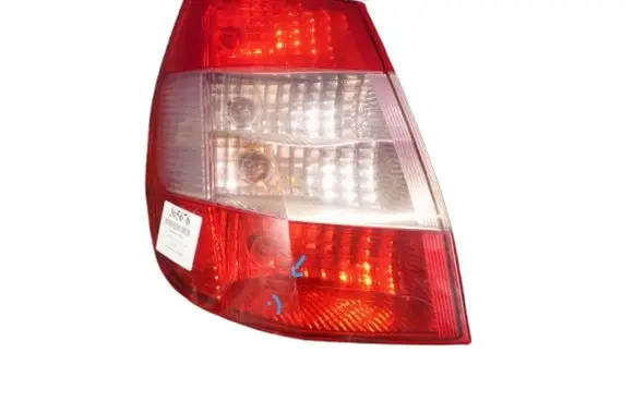 Renault Scenic II - Grand scenic II Rear/tail lights 8200127704E