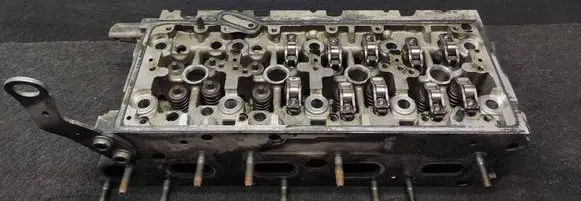 Skoda Octavia Mk3 (5E) Engine head 04L103373E