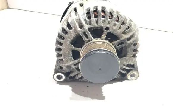 Citroen C4 I Generator/alternator 9646321780