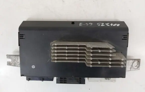 BMW 5 E34 Light module LCM 61358372117