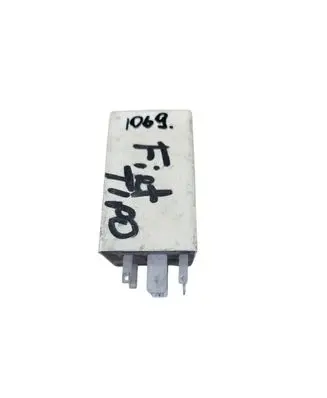 Ford Focus C-MAX Other relay A131
