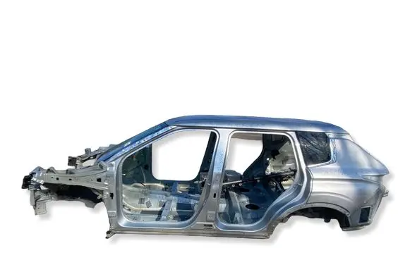 Mitsubishi Outlander IV Body 