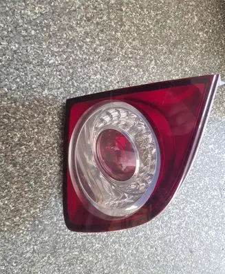 Volkswagen Golf Plus Tailgate rear/tail lights 5M0945093J