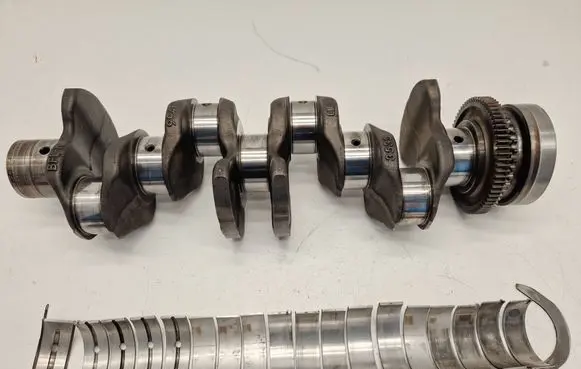 Opel Insignia B Crankshaft 99413535