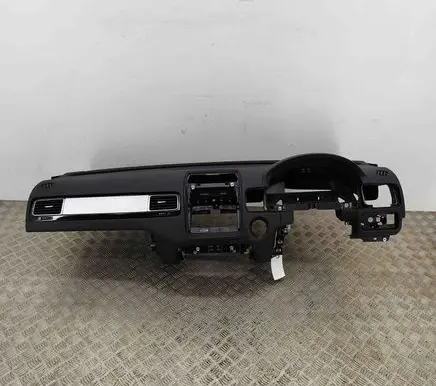 Volkswagen Touareg II Dashboard TY212310R0100 7P2857100